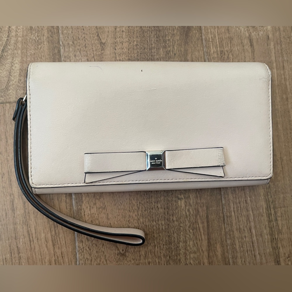 Kate Spade Leather Bow Wallet